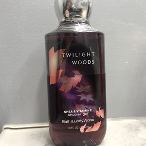 NWT - Bath & Body Works Twilight Woods Shower Gel